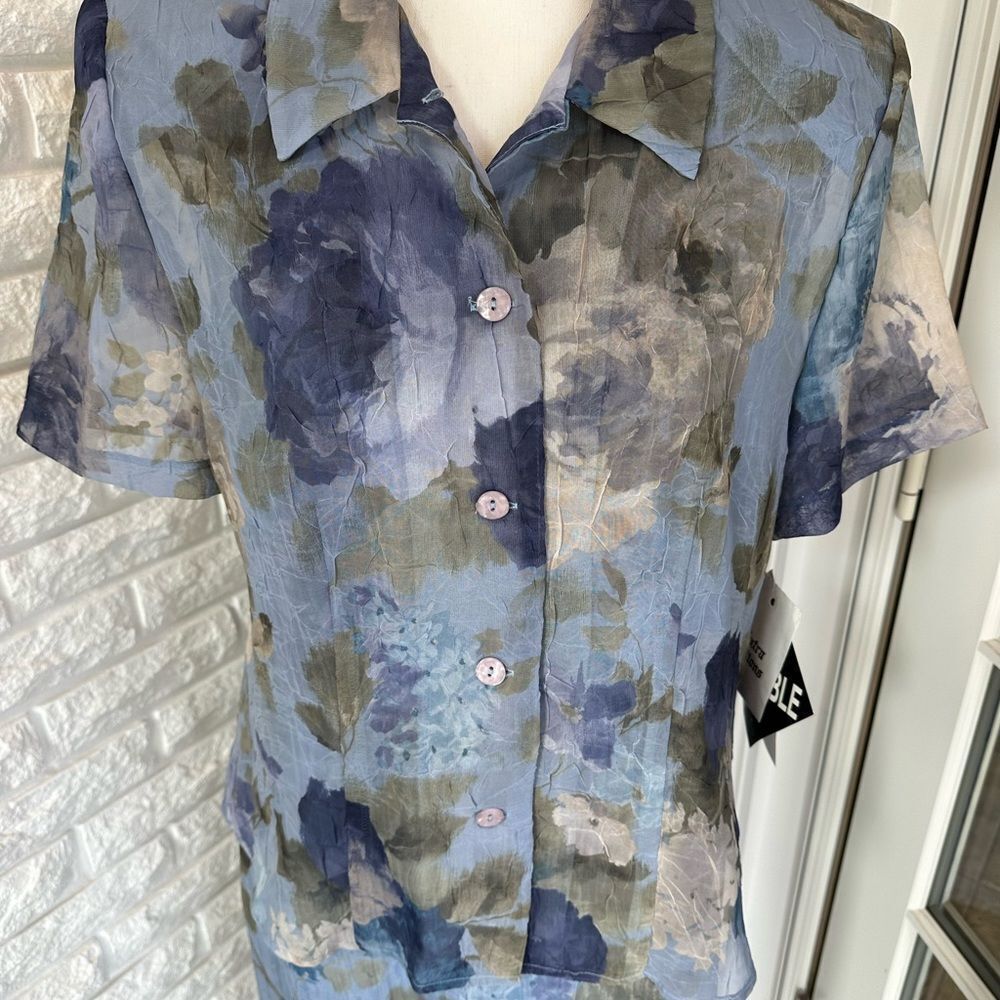 Blue Floral Dress - Picture 4 of 7